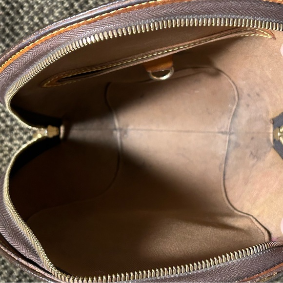 Authentic Louis Vuitton Ellipse Backpack - Picture 14 of 15